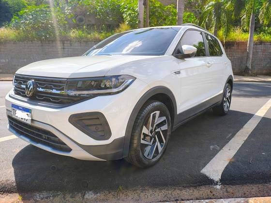 VOLKSWAGEN T-CROSS 1.0 200 TSI TOTAL FLEX COMFORTLINE AUTOMÁTICO